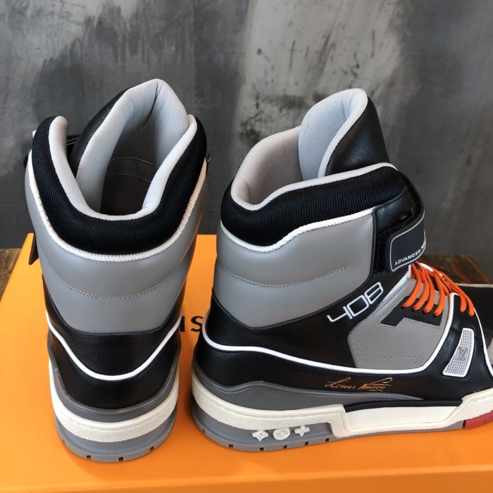 Louis Vuitton Trainer Sneakers 20