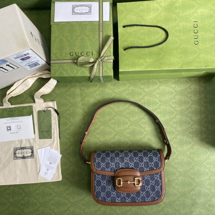 Handbag Gucci 602204 size 25.5x18x6 cm