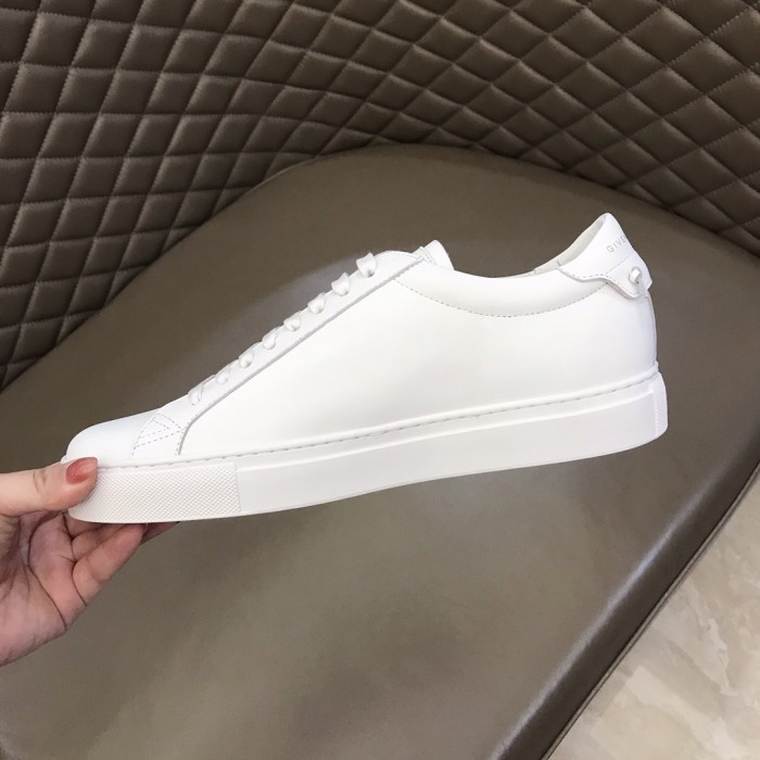 Givenchy Urban Street Logo-print Leather Sneakers 18