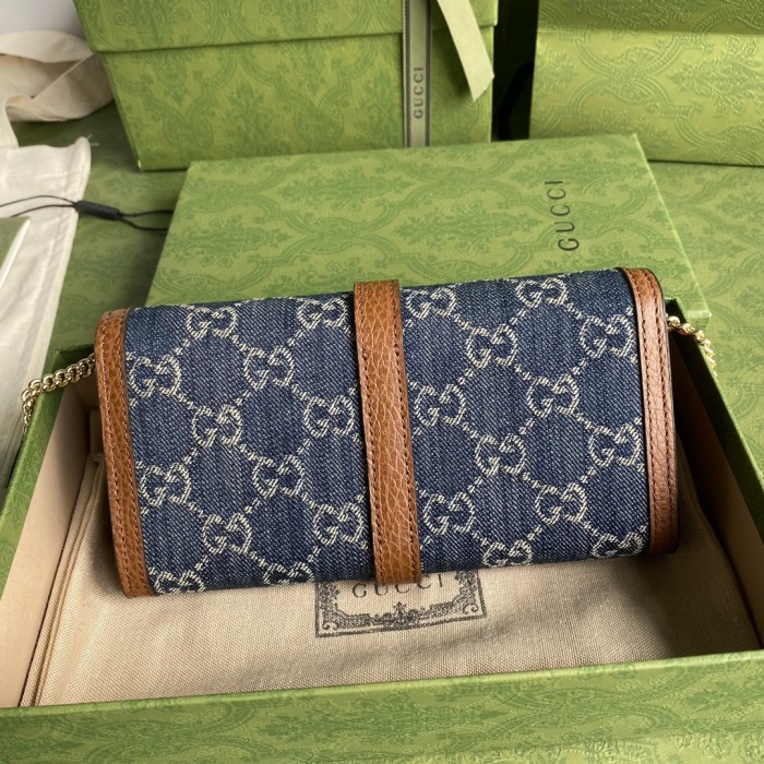 Handbag Gucci 652681 size 19*10*3.5 cm