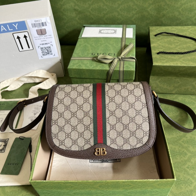Handbag Gucci 680121 size 25 x18x 9 cm