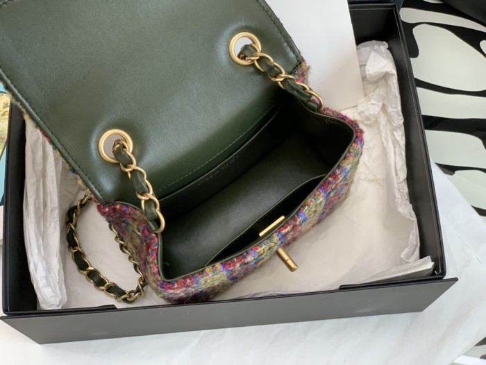 Handbag Chanel size 15*14*7* cm