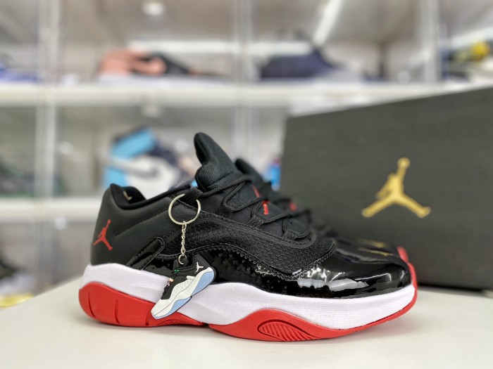 Jordan 11 CMFT Low Bred