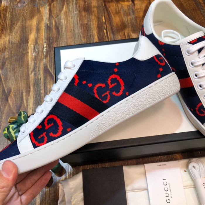 Gucci Ace embroidered sneaker 67