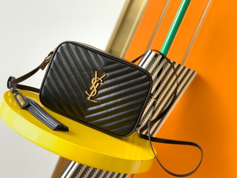 Handbags SAINT LAURENT 520534 size 23x16x6 cm