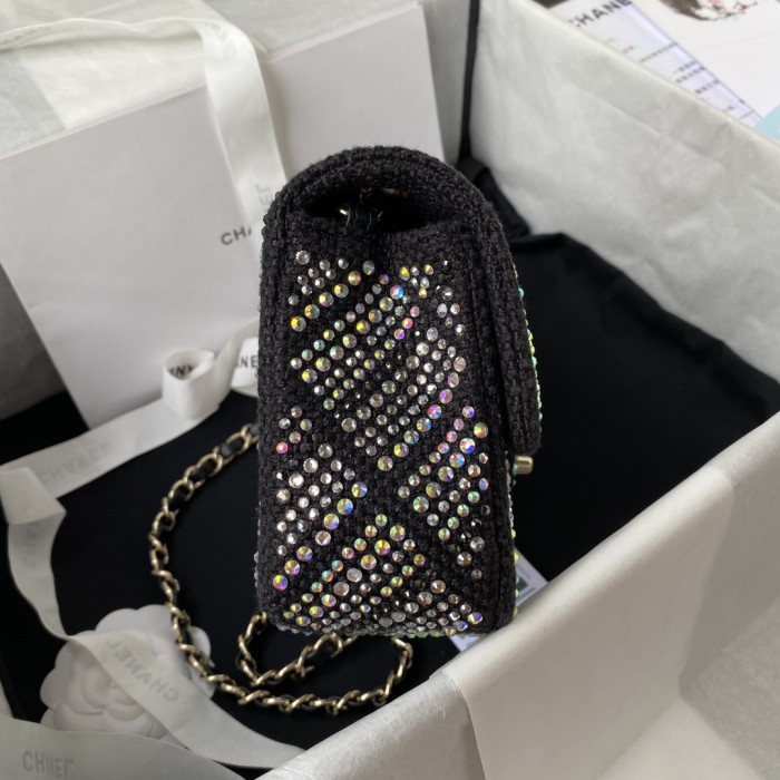 Handbag Chanel size 20 cm