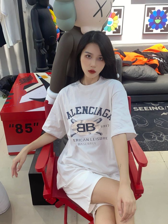 Clothes Balenciaga 26