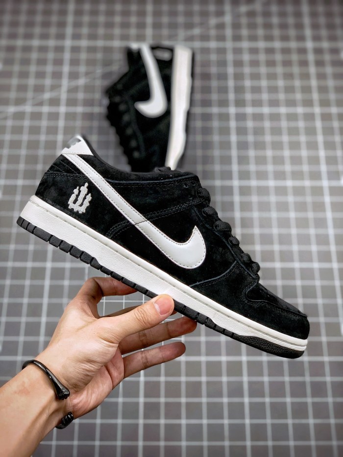 Nike Dunk SB Low Wieger