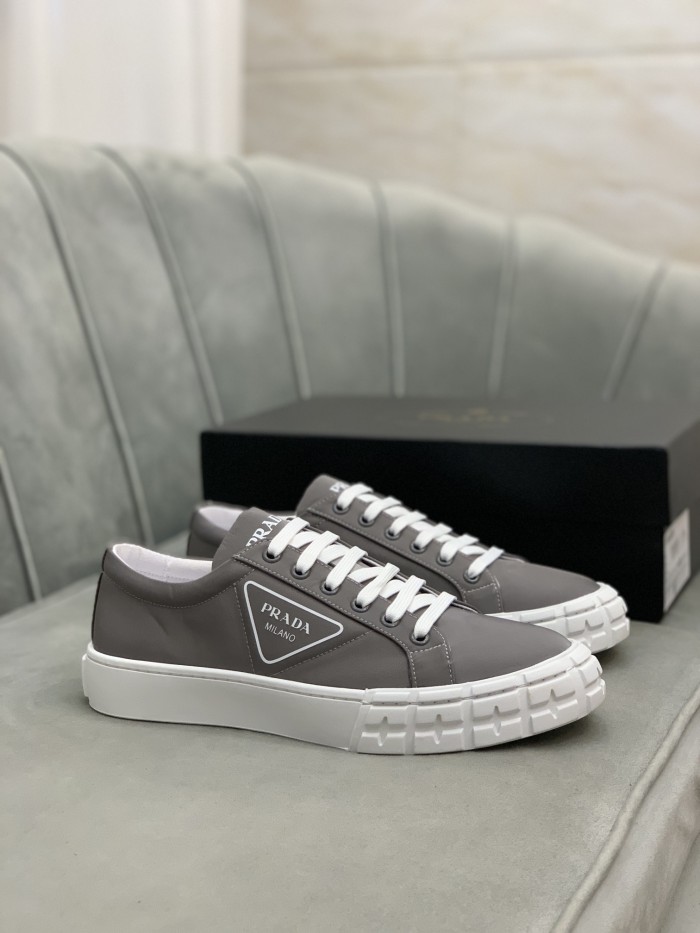 Prada Wheel Cassetta sneaker 9