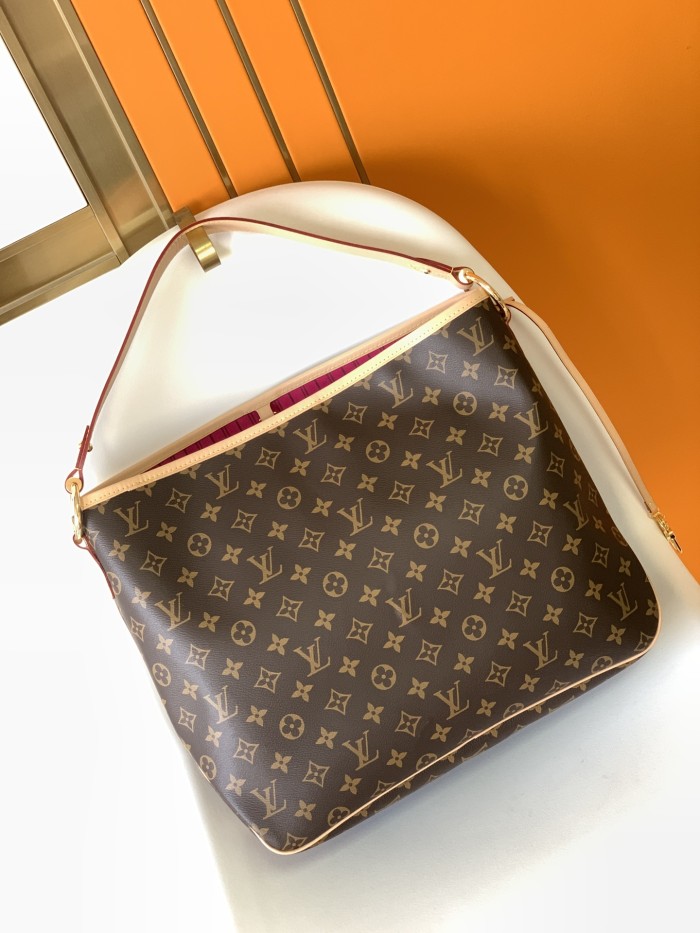 Handbag Louis Vuitton M50156 size ：41.0×33.0×15.0 cm