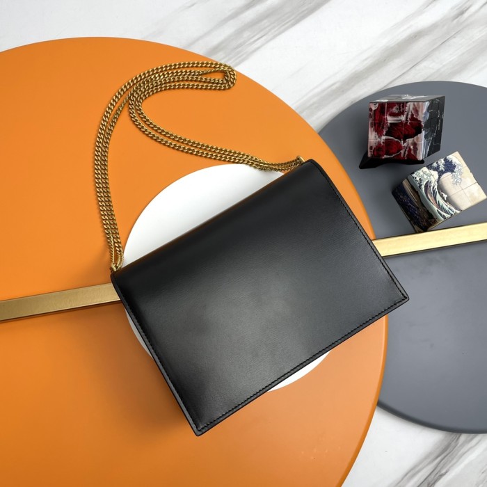 Handbags SAINT LAURENT 532750Zx size 22x16.5x5.5 cm