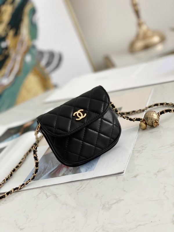 Handbag Chanel 81462 size 9*10.5*2.5 cm
