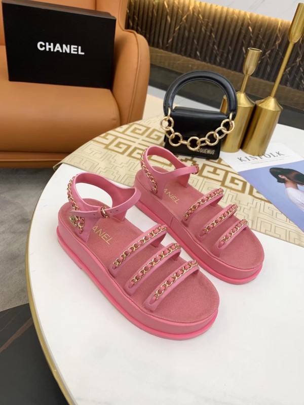 Chanel Slides 14