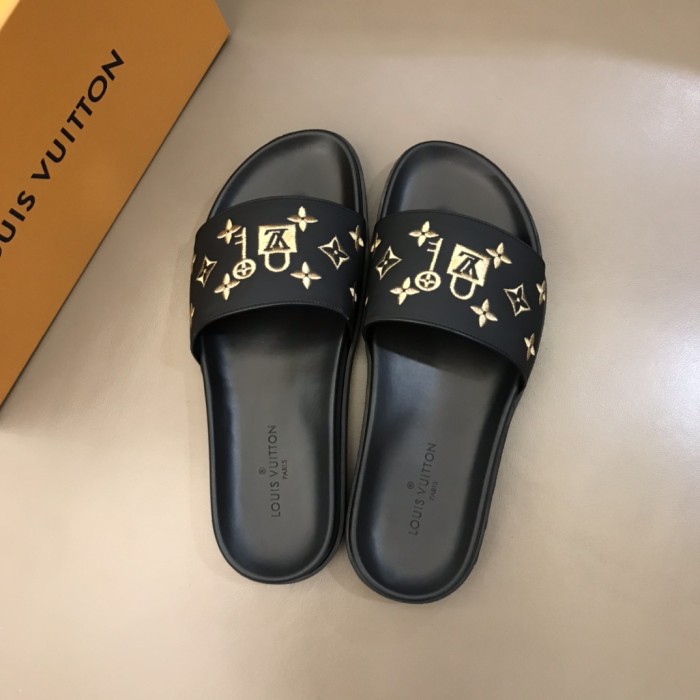 Louis Vuitton Slipper 86