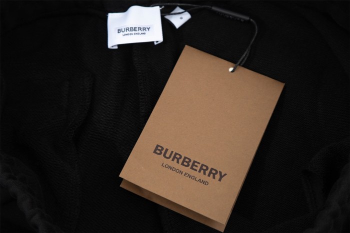 Clothes Burberry 30