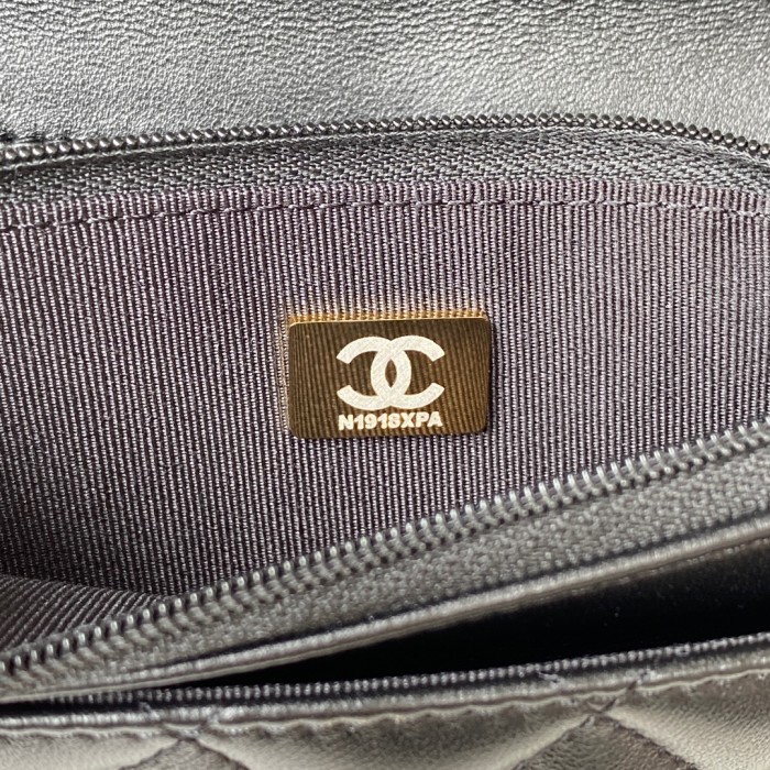 Handbag Chanel size 12.3x19.2x3.5 cm