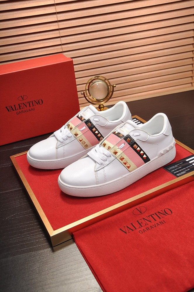 Valentino Garavani Rockstud Untitled calfskin sneaker 6