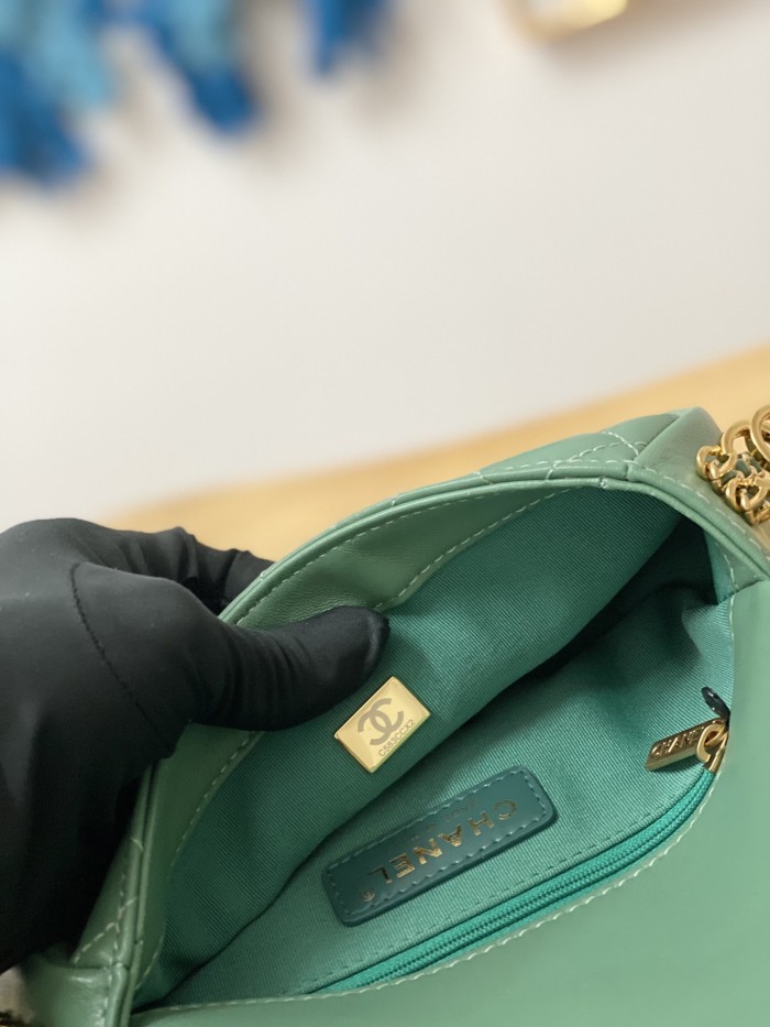 Handbag Chanel AS3757 size 14.5x20x6.5 cm