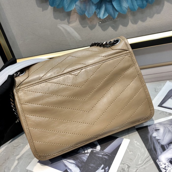 Handbags SAINT LAURENT 498894y size 28*20*8.5 cm