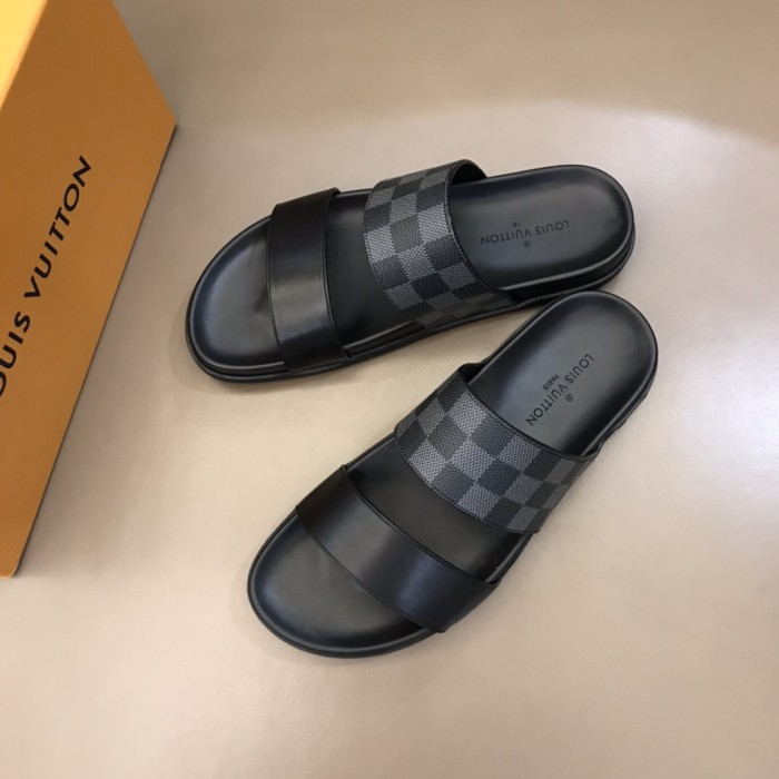 Louis Vuitton Slipper 63