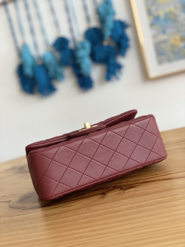 Handbag Chanel AS2431 size 20X14X7 CM