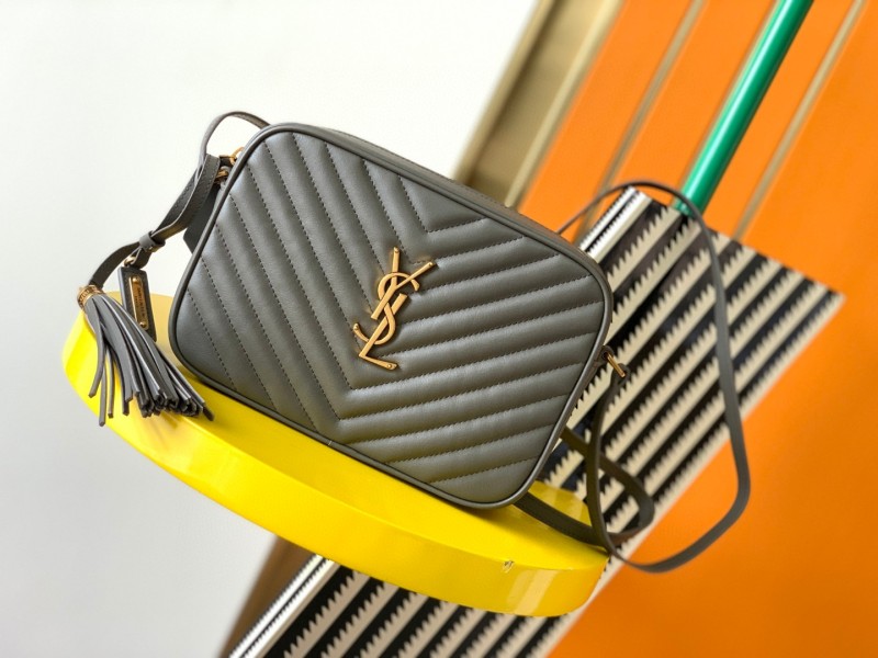 Handbags SAINT LAURENT 520534 size 23x16x6 cm