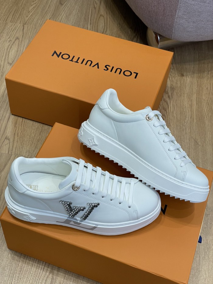 Louis Vuitton TIME OUT TRAINERS 6