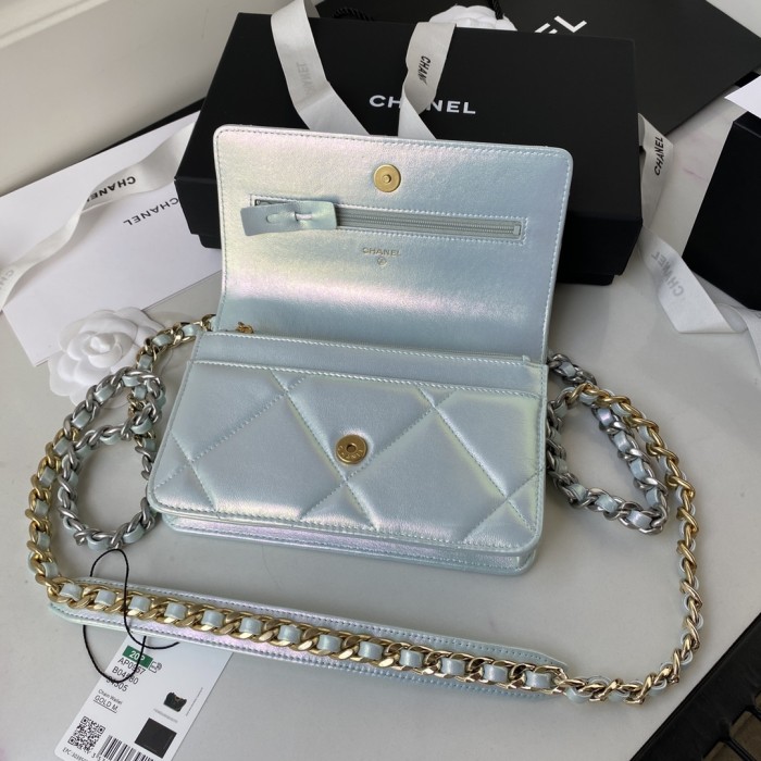Handbag Chanel size 19 cm