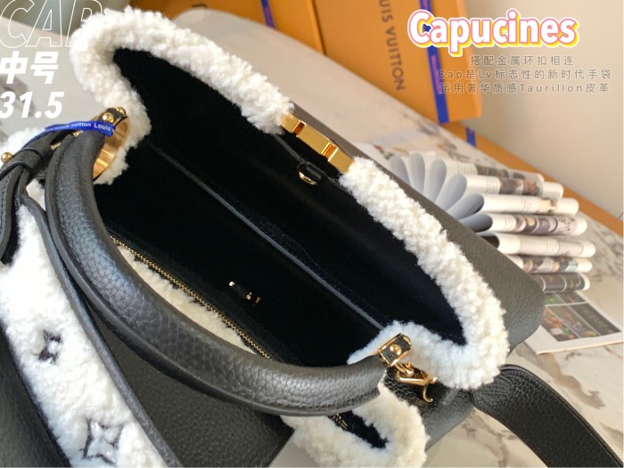 Handbag Louis Vuitton M59073 size 31.5 x 20 x 11 cm