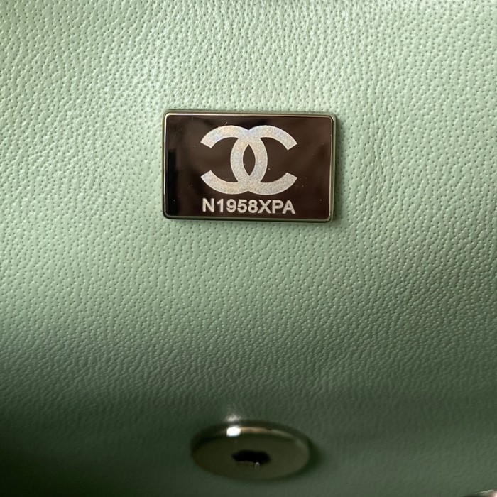 Handbag Chanel size 17 cm