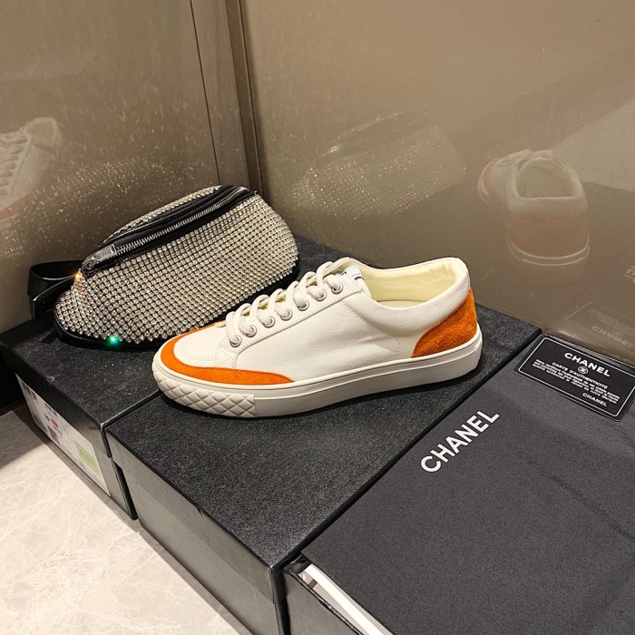 Chanel sneaker 1