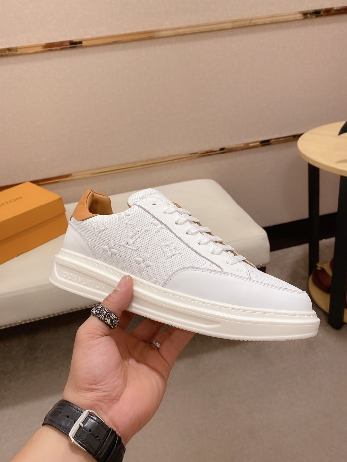 Louis Vuitton Low Top sneaker 118