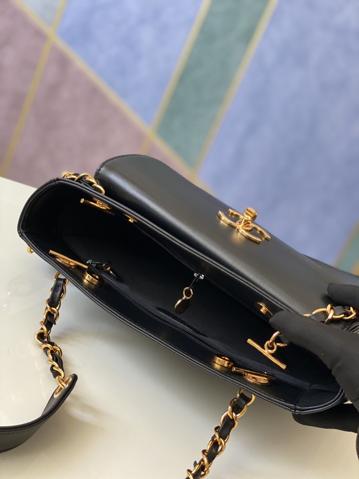 Handbag Chanel 6706 size 26 10.5 22 cm