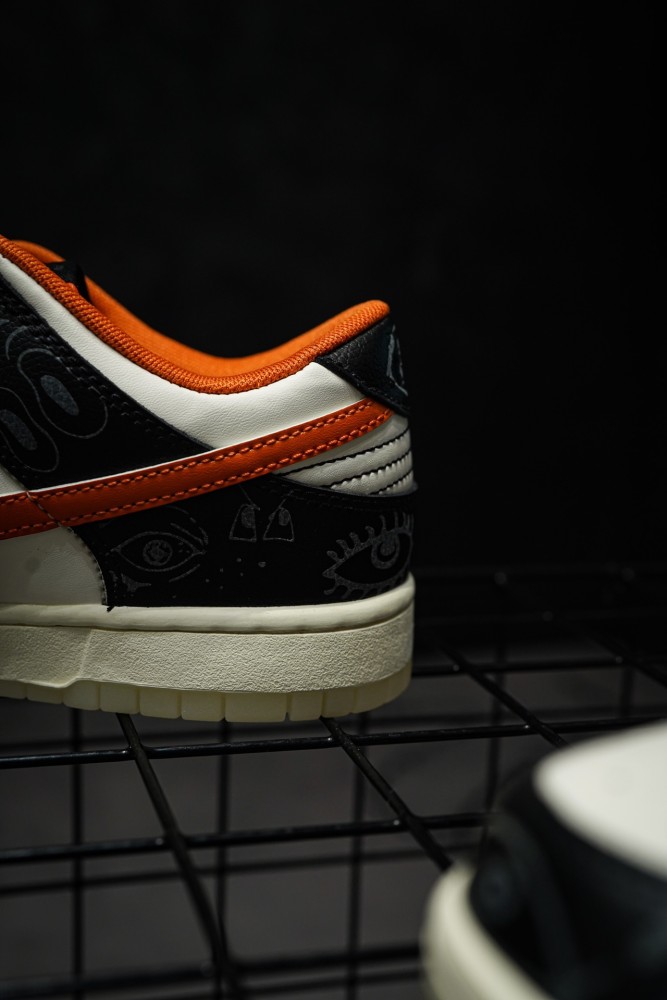 Nike Dunk Low PRM Halloween (2021)