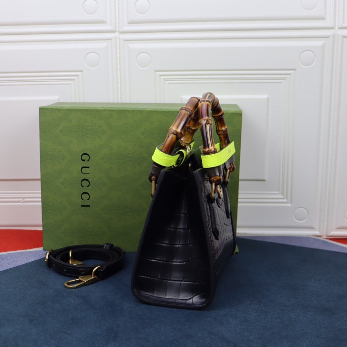 Handbag Gucci 655661 size 20*16*10 cm