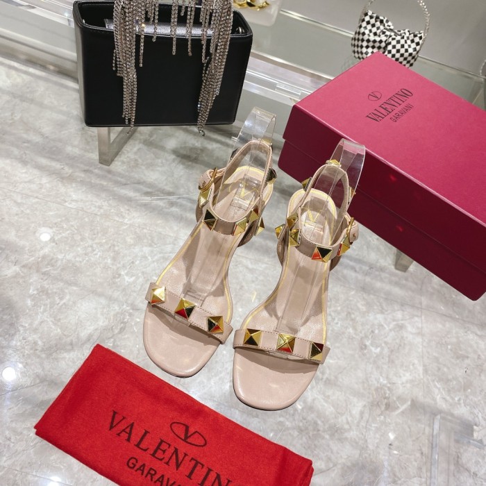 VALENTINO GARAVANI ROMAN STUD WOMEN 10
