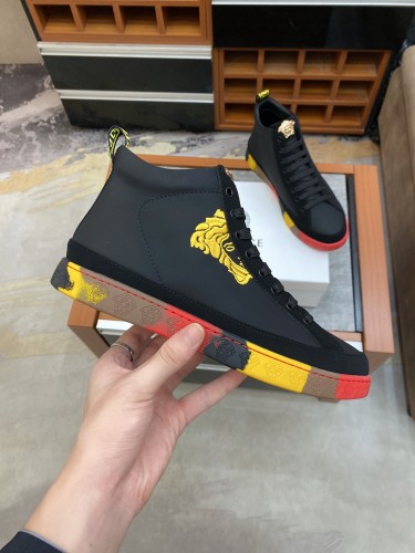 Versace Greca Sneaker 19