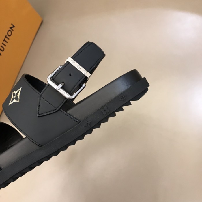 Louis Vuitton Slipper 82