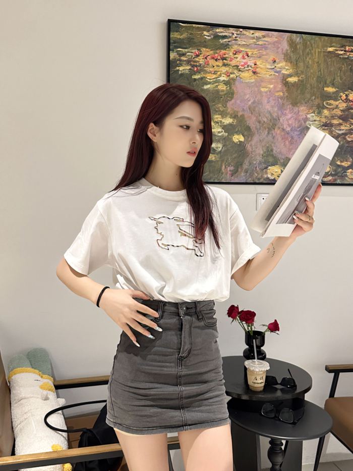 Clothes Burberry 300