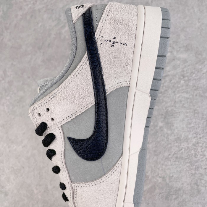 Nike Dunk Low Travis Scott x Playstation Sony