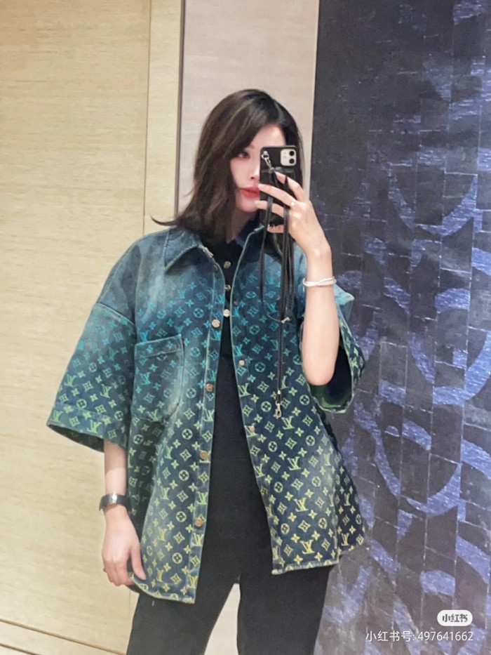 Clothes Louis Vuitton 165