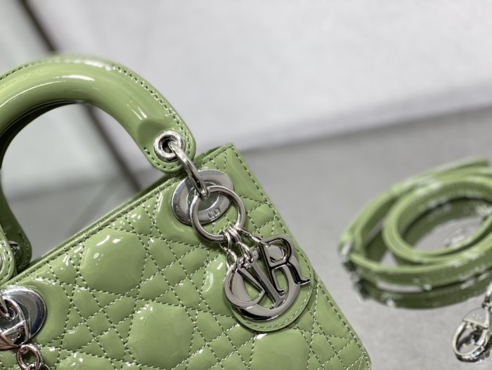 Handbag Dior size 17 cm