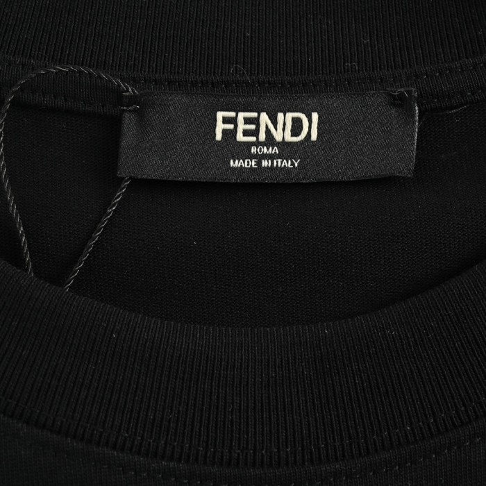 Clothes Fendi 59
