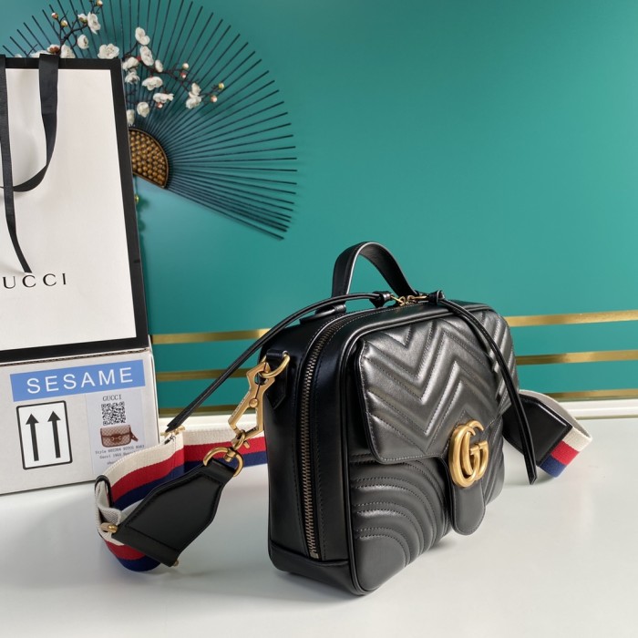 Handbag Gucci 498100 size 25*19*8 cm