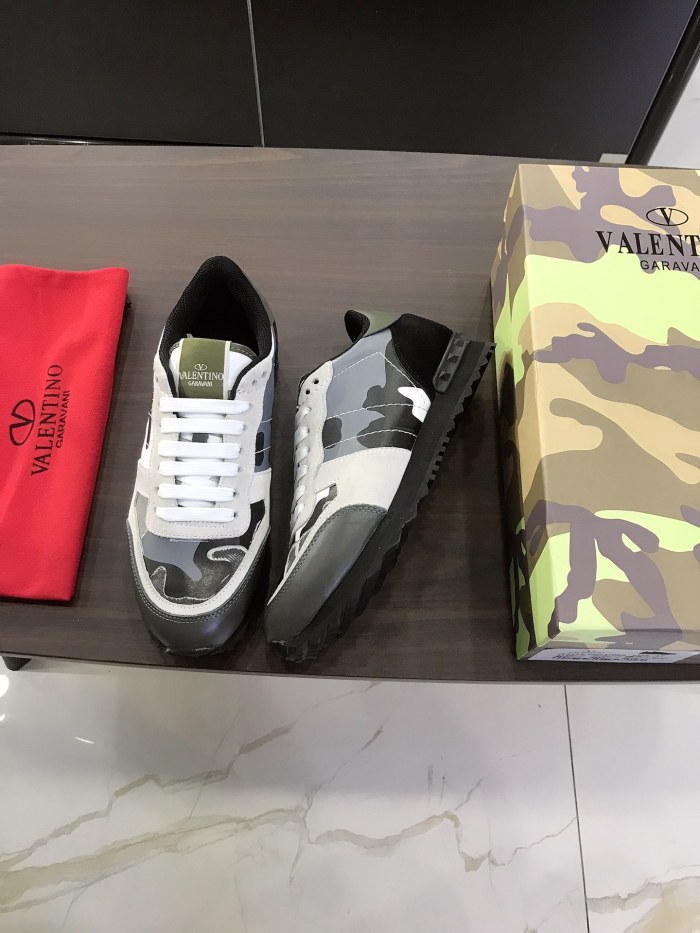 Valentino Garavani Rockrunner camouflage-print sneakers 3