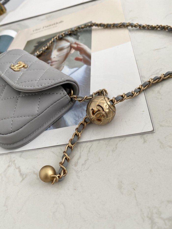 Handbag Chanel 81462 size 9*10.5*2.5 cm