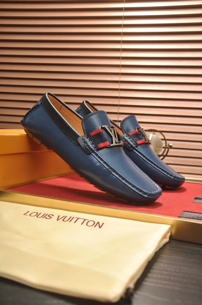 Louis Vuitton Leather Boots 30