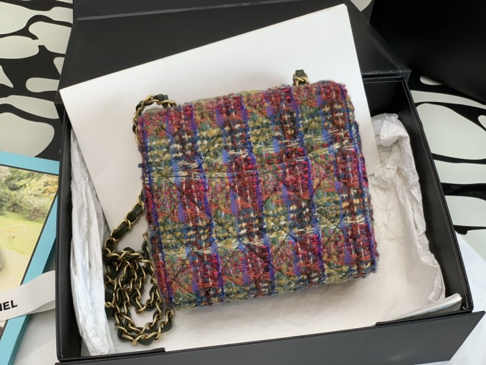 Handbag Chanel size 15*14*7* cm