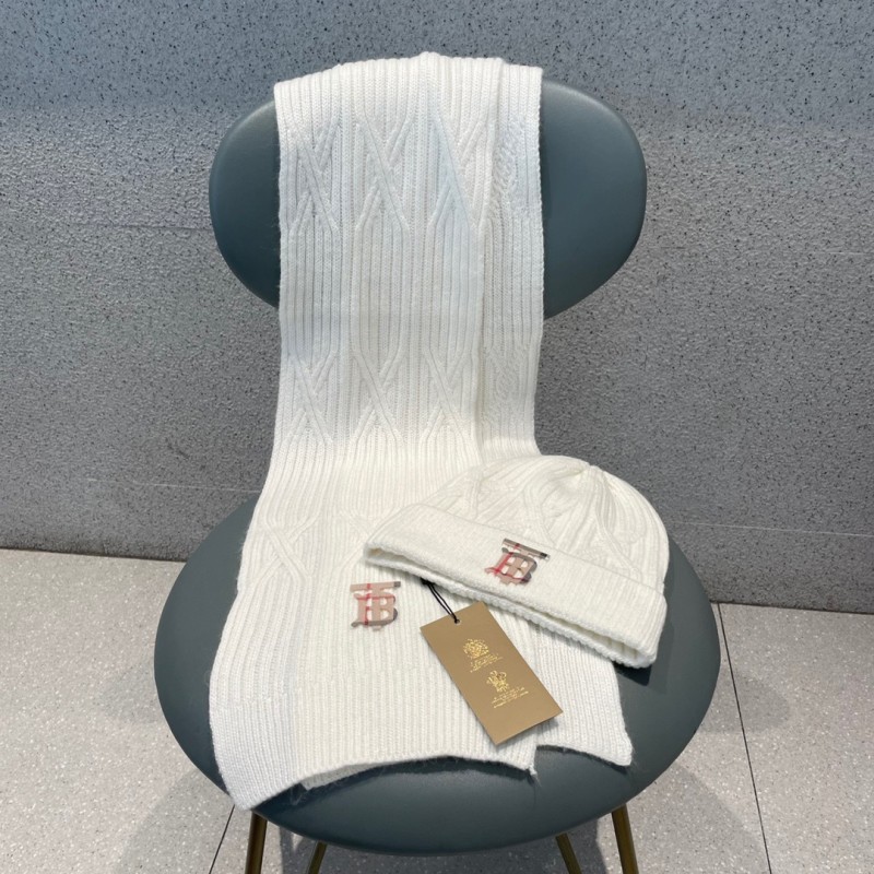 Hat & Scarf Burberry 1