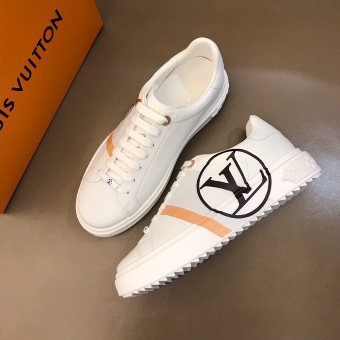 Louis Vuitton Low Top sneaker 26